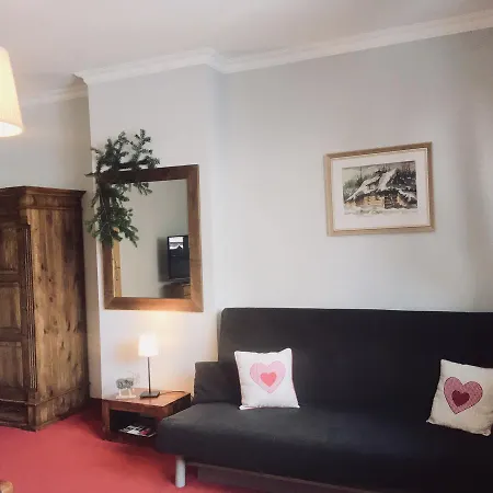 Jaworzyna זקופאנה